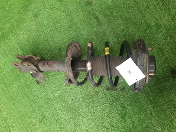 СТОЙКА НА NISSAN SERENA TC24 QR20DE