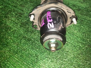 СТОЙКА НА TOYOTA PREMIO ZZT240 1ZZ-FE