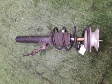 СТОЙКА НА BMW 120I E87 N46B20B