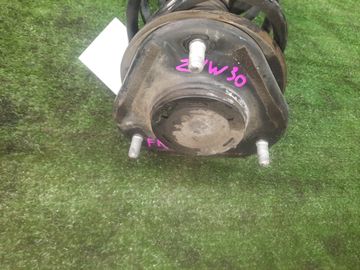 СТОЙКА НА TOYOTA PRIUS ZVW30 2ZR-FXE