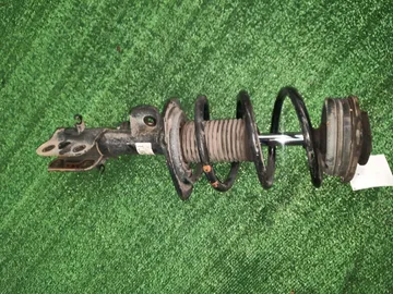 СТОЙКА НА NISSAN LEAF ZE1 EM57