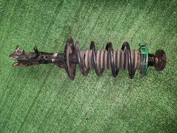 СТОЙКА НА HONDA FIT GP5 LEB