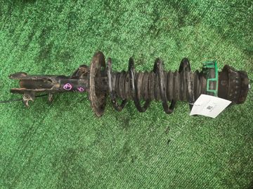 СТОЙКА НА HONDA FIT GP5 LEB