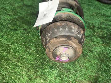 СТОЙКА НА HONDA FIT GP5 LEB