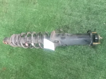 СТОЙКА НА TOYOTA PROGRES JCG11 2JZ-GE