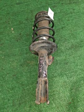 СТОЙКА НА TOYOTA COROLLA AXIO NKE165 1NZ-FE