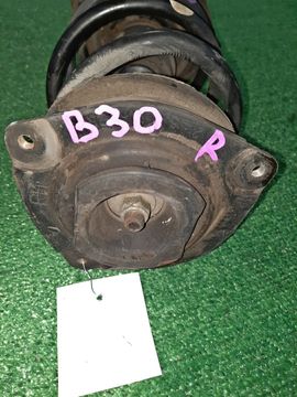 СТОЙКА НА NISSAN LAFESTA B30 MR20DE