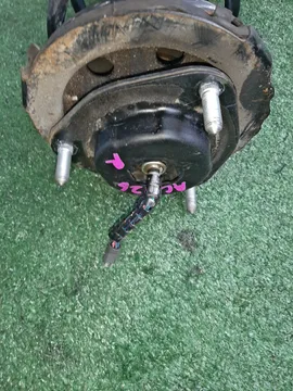 СТОЙКА НА TOYOTA IPSUM ACM26W 2AZ-FE