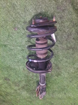 СТОЙКА НА MITSUBISHI DION CR9W 4G63