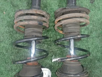 СТОЙКА НА TOYOTA BB NCP31 1NZ-FE