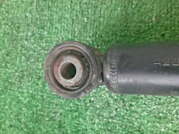 СТОЙКА НА MITSUBISHI PAJERO V83W 6G72