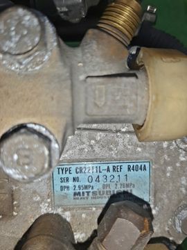 РЕФКОМПРЕССОР НА MITSUBISHI CANTER FE70D 4M51