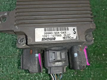 БЛОК УПРАВЛЕНИЯ РУЛЕВОЙ РЕЙКОЙ НА HONDA ACCORD CF4