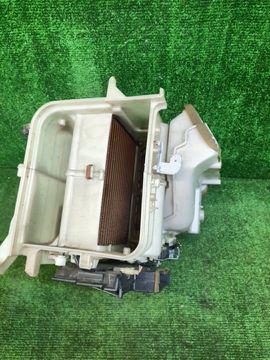 КОРПУС ПЕЧКИ НА TOYOTA SPRINTER AE104
