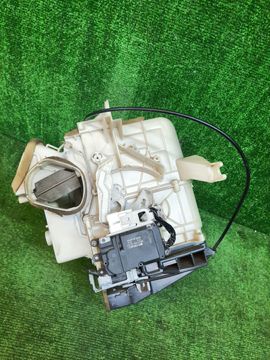 КОРПУС ПЕЧКИ НА TOYOTA SPRINTER AE104