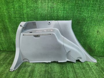 ОБШИВКА БАГАЖНИКА НА MAZDA DEMIO DY3W