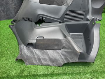 ОБШИВКА БАГАЖНИКА НА HONDA ODYSSEY RA6