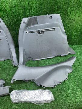 ОБШИВКА БАГАЖНИКА НА MAZDA DEMIO DY3W