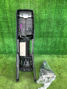БАРДАЧОК МЕЖДУ СИДЕНЬЯМИ НА HONDA ACCORD CL7