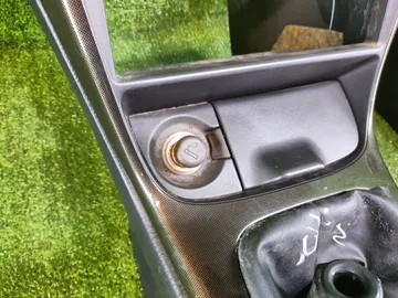 БАРДАЧОК МЕЖДУ СИДЕНЬЯМИ НА HONDA ACCORD CL1