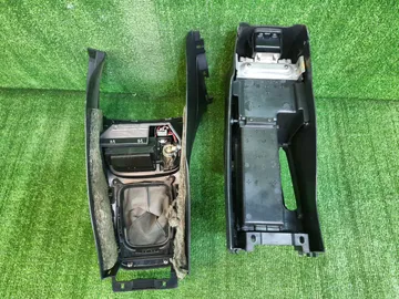 БАРДАЧОК МЕЖДУ СИДЕНЬЯМИ НА HONDA ACCORD CL1