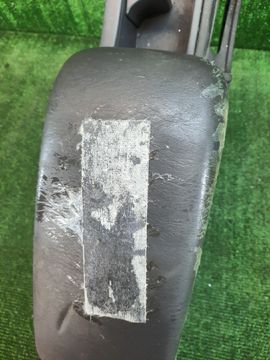 БАРДАЧОК МЕЖДУ СИДЕНЬЯМИ НА TOYOTA CARINA AT210