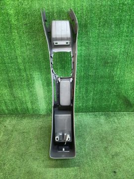 БАРДАЧОК МЕЖДУ СИДЕНЬЯМИ НА TOYOTA CARINA AT210