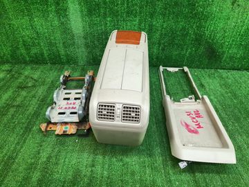 БАРДАЧОК МЕЖДУ СИДЕНЬЯМИ НА TOYOTA HARRIER MCU30W