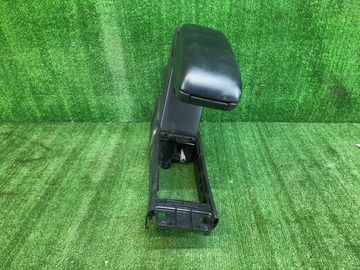 БАРДАЧОК МЕЖДУ СИДЕНЬЯМИ НА NISSAN TIIDA C11