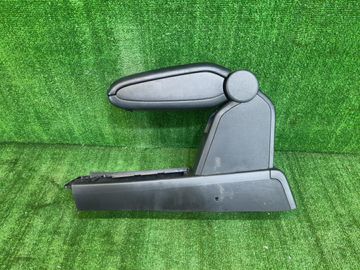 БАРДАЧОК МЕЖДУ СИДЕНЬЯМИ НА NISSAN TIIDA C11