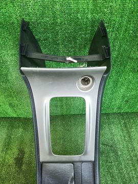 БАРДАЧОК МЕЖДУ СИДЕНЬЯМИ НА TOYOTA COROLLA NZE121