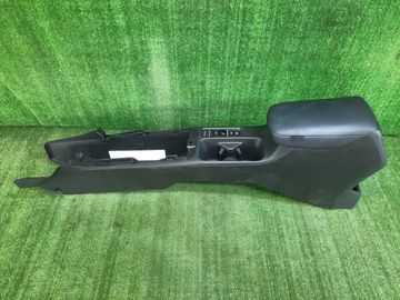 БАРДАЧОК МЕЖДУ СИДЕНЬЯМИ НА HONDA VEZEL RV5