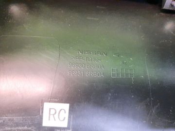 БАРДАЧОК МЕЖДУ СИДЕНЬЯМИ НА NISSAN X-TRAIL SNT33