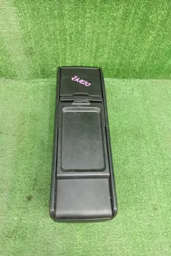 БАРДАЧОК МЕЖДУ СИДЕНЬЯМИ НА TOYOTA WISH ZNE10G