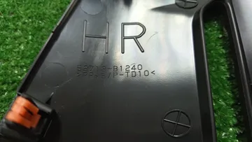 ОЧКИ ПРОТИВОТУМАНКИ НА TOYOTA ROOMY M900A