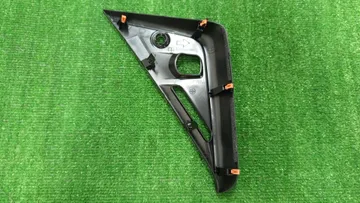 ОЧКИ ПРОТИВОТУМАНКИ НА TOYOTA ROOMY M900A