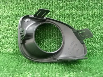 ОЧКИ ПРОТИВОТУМАНКИ НА TOYOTA COROLLA CROSS ZSG10