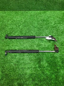 АМОРТИЗАТОР КАПОТА НА TOYOTA CAMRY GRACIA SXV20