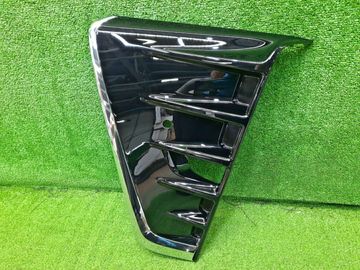 ОЧКИ ПРОТИВОТУМАНКИ НА TOYOTA NOAH ZWR80G