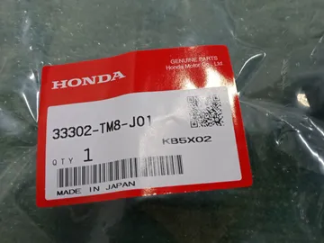 ОЧКИ ПРОТИВОТУМАНКИ НА HONDA INSIGHT ZE2