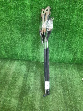 АМОРТИЗАТОР КАПОТА НА TOYOTA CARINA ED ST202